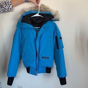 Canada Goose Winter Jacket. Youth Large. Like-new condition.